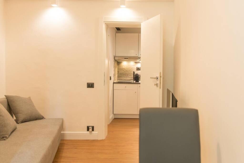 Urban Center Iii Easy Parking Near Tram Apartment Florence