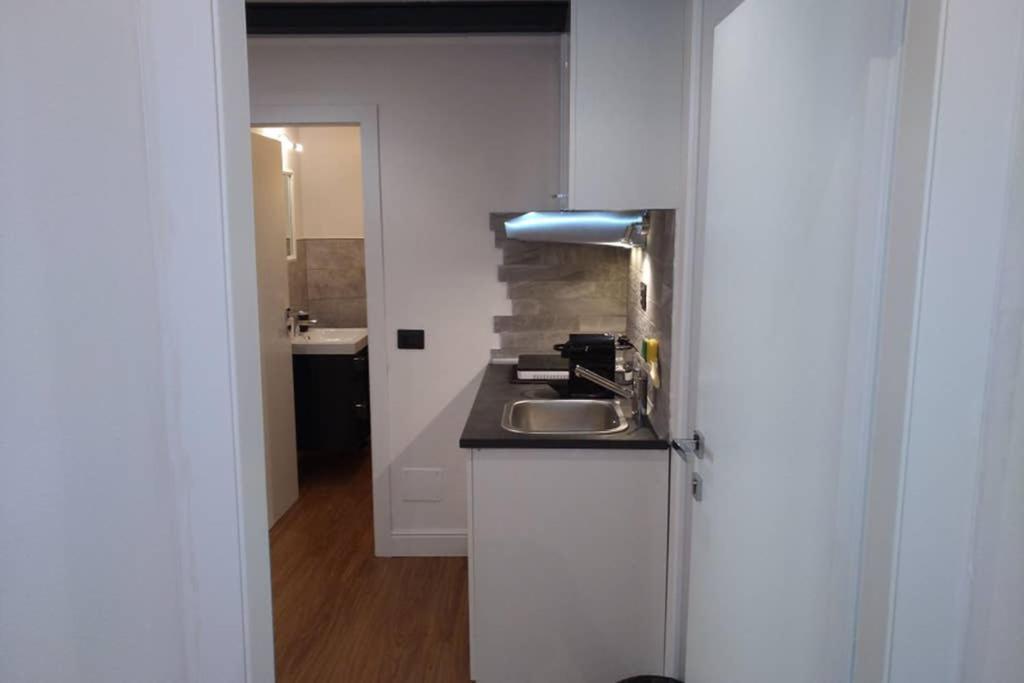 Urban Center Iii Easy Parking Near Tram Apartamento Florencia